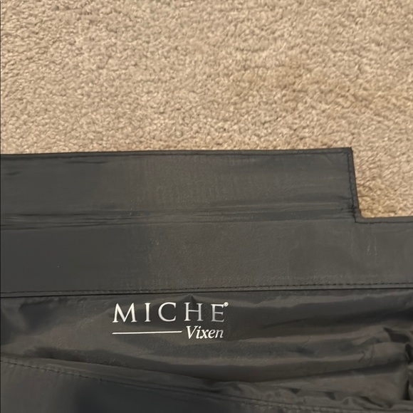 Miche Vixen Prima Red Tote Shell with Decorative Studs - Picture 3 of 10